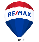 A balloon with the remax logo on it.